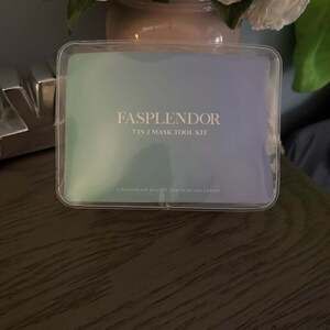 Fasplendor 7‎ in 1 Mask Tool Kit